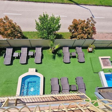 Napsugar Apartmanhaz Шиофок Экстерьер фото