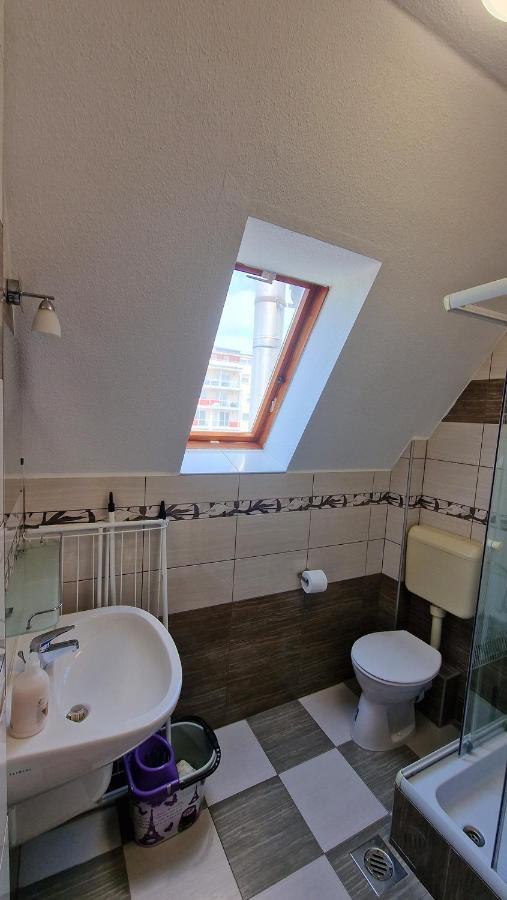 Napsugar Apartmanhaz Шиофок Экстерьер фото